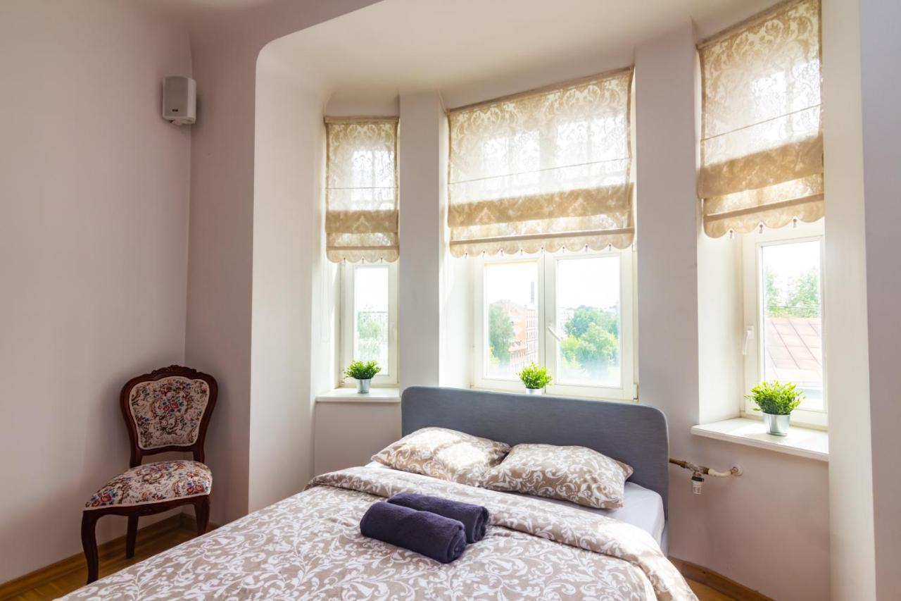 Classic Style Apartment In The Center Of Ρίγα Εξωτερικό φωτογραφία