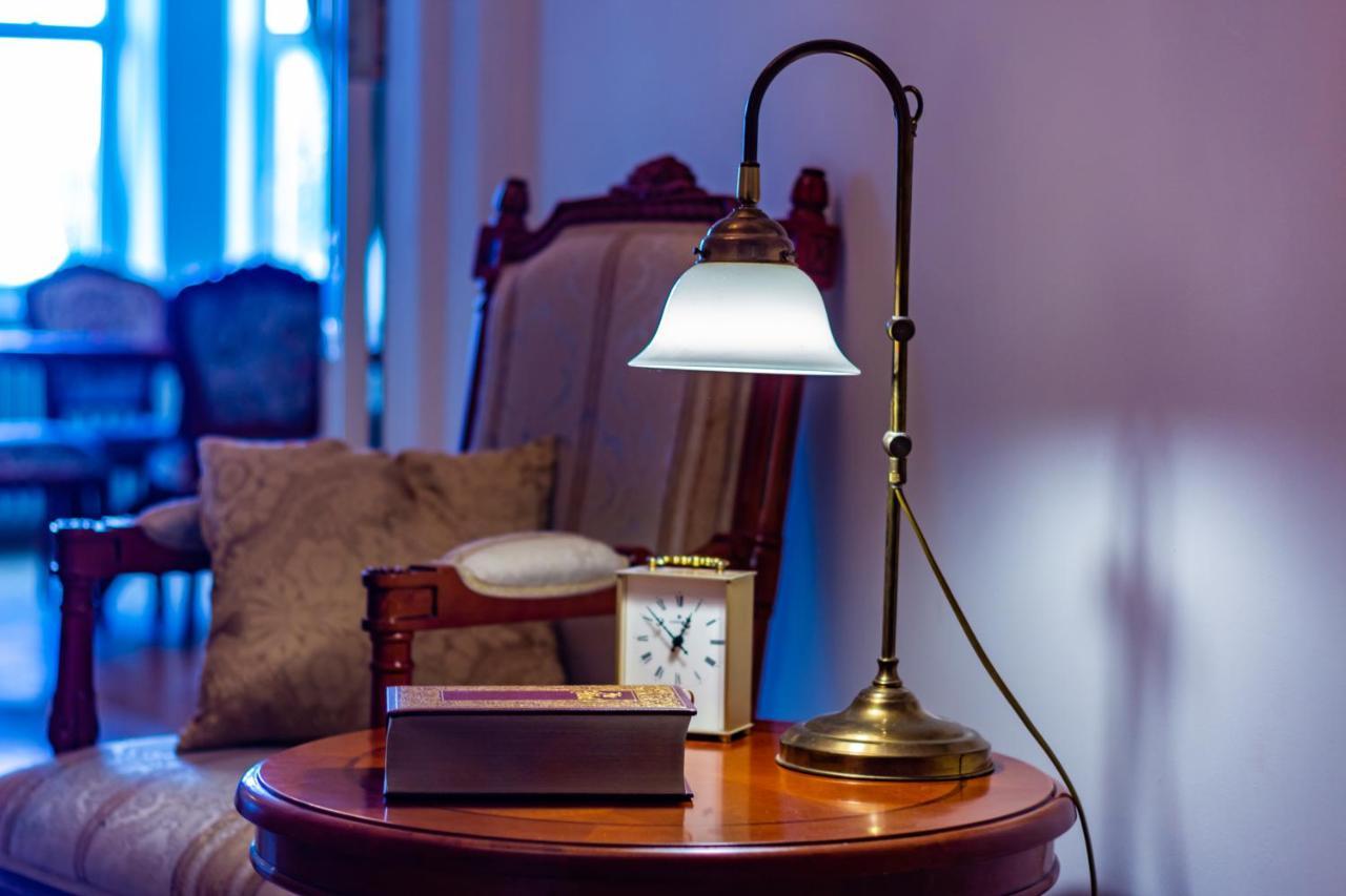 Classic Style Apartment In The Center Of Ρίγα Εξωτερικό φωτογραφία