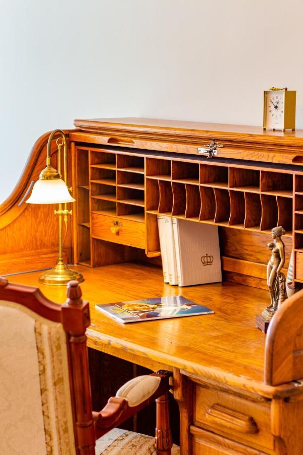 Classic Style Apartment In The Center Of Ρίγα Εξωτερικό φωτογραφία